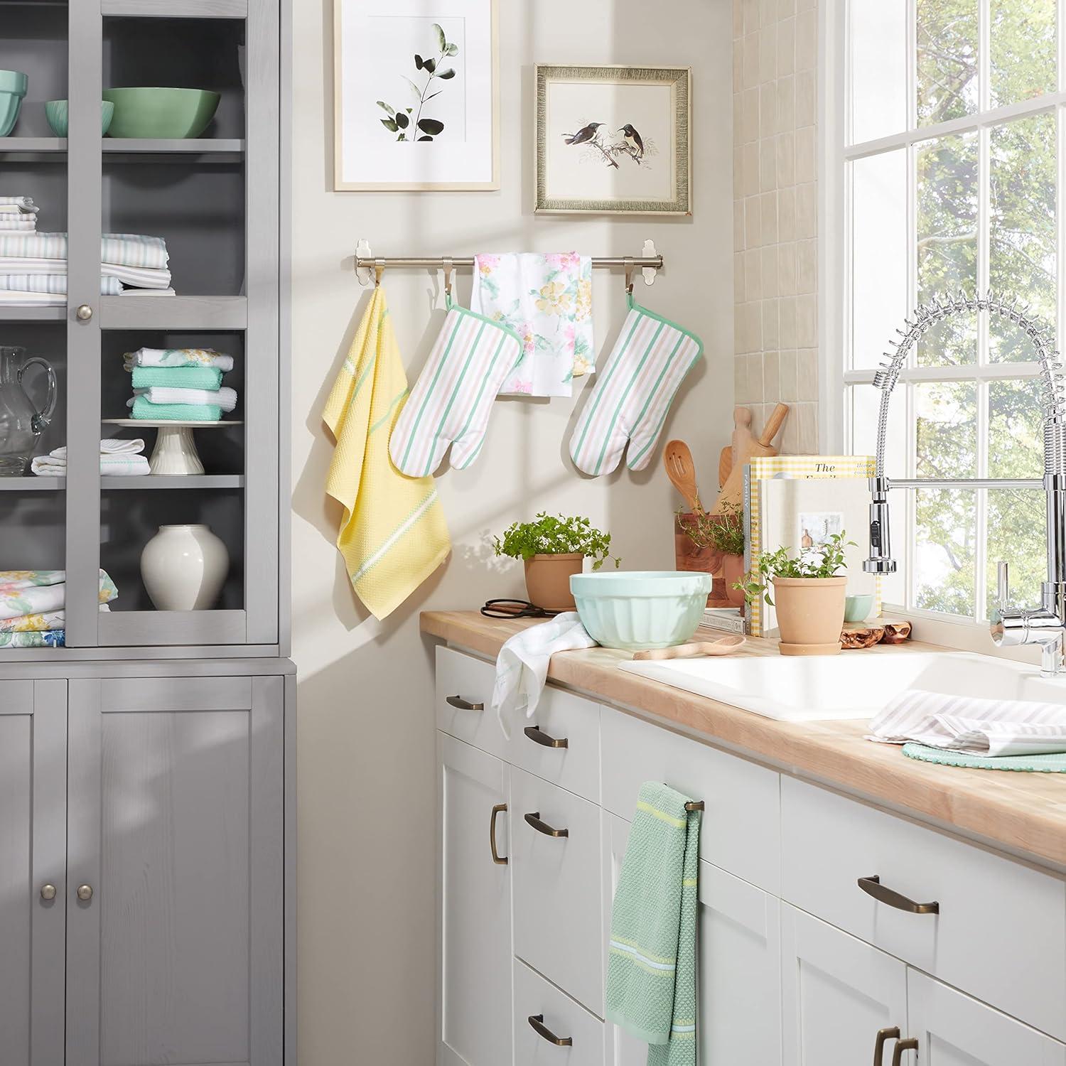 imageMartha Stewart Woven Water Resistant Lindos Placemat Set 6Pack 15quot Round BeigeAqua