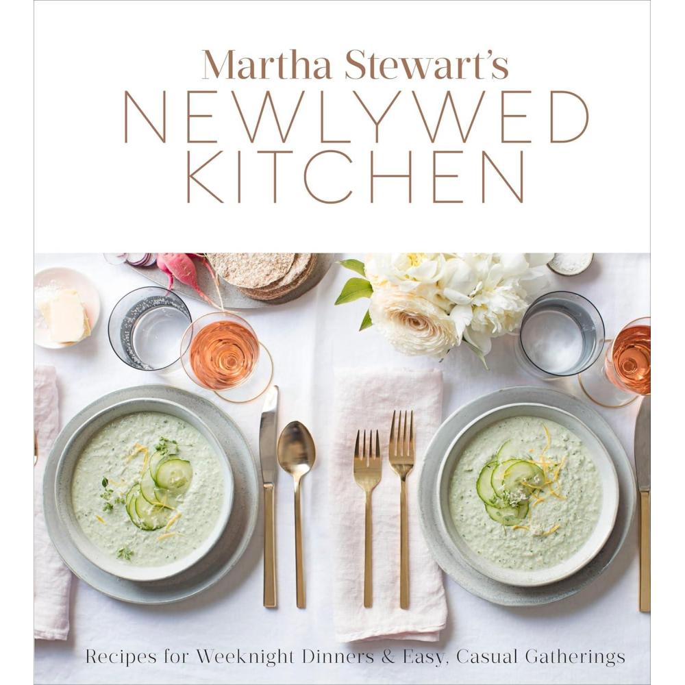 imageMartha Stewarts Newlywed Kitchen Recipes for Weeknight Dinners and Easy Casual Gatherings A Cookbook