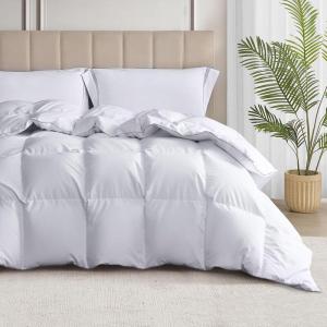 Martha Stewart Luxurious Goose Feathers Down Fiber Comforter Twin Size – Hotel Quality Hypoallergenic Comforter 100% Cotton All Seasons Medium Warmth 68 x 90 Inch(White)(Twin)