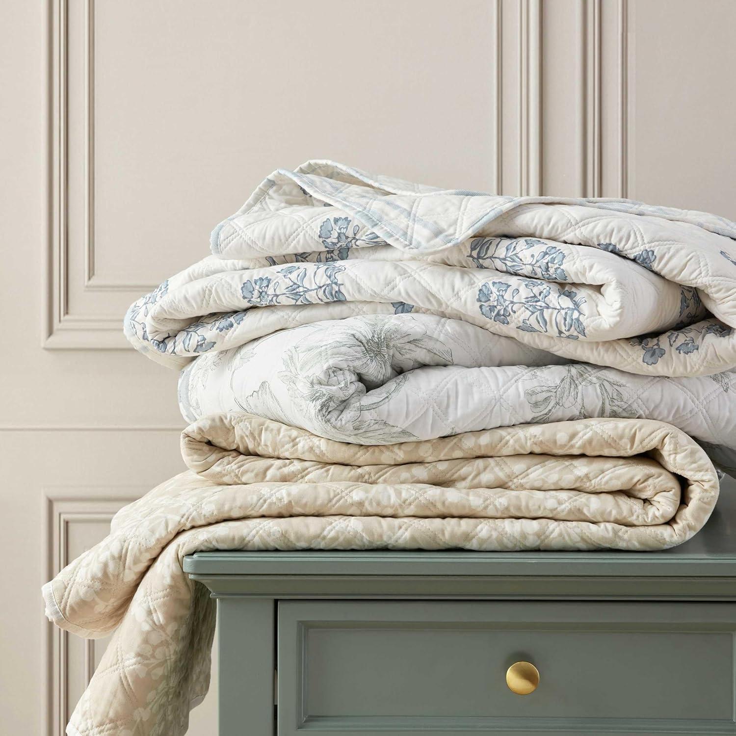 image:imageMartha Stewart Queen Comforter Set Naturally Soft CottonRich Jacquard Bedding wMatching Pillowcases Textured 3 Piece Bed Set Garden Trellis WhiteGarden Trellis White