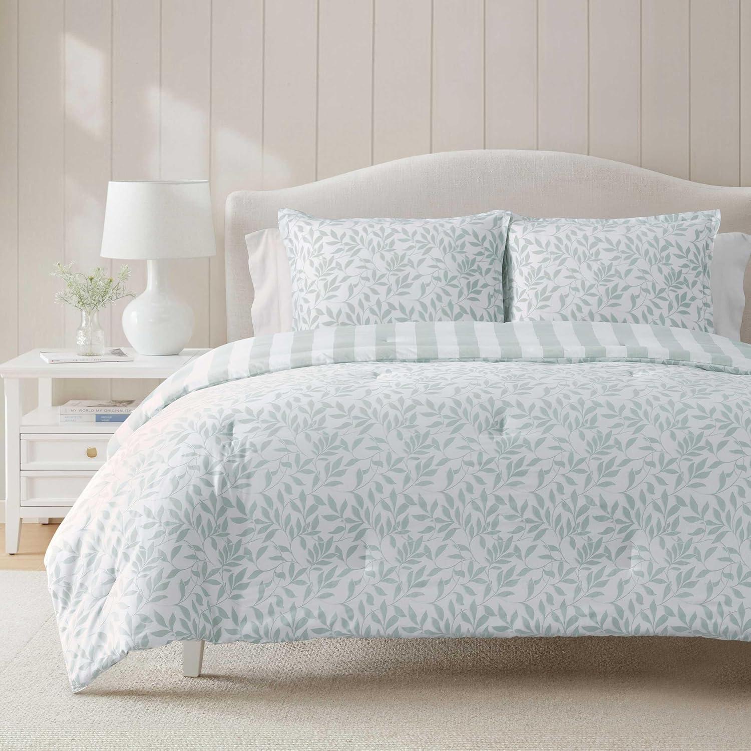 image:imageMartha Stewart Queen Duvet Cover Set Crisp amp Smooth Bedding with a Cotton Percale Lightweight Feel Reversible 3 Piece Bed Set with Matching Pillowcases Simple Scallop BlueCopper Vines Blue
