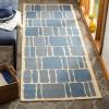 Martha Stewart x SAFAVIEH Outdoor Area Rug Collection – 8′ x 11’2″, Cream & Sweet Pea, Weather Resistant & Washable, Ideal for Patio, Backyard, Mudroom, Deck, Dining Space (MSR4289-325)(Beige/Anthracite)