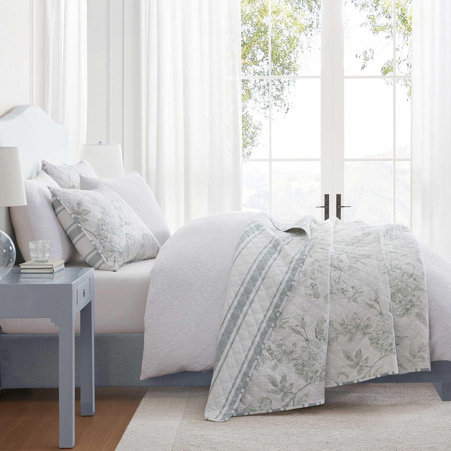 image:imageMartha Stewart Queen Size Quilt Set Soft amp Smooth Sateen Bedding with a Light and Breathable Feel 3 Piece Bed Set with Matching Pillowcases Fern Embroidery GreyVine Flora Green