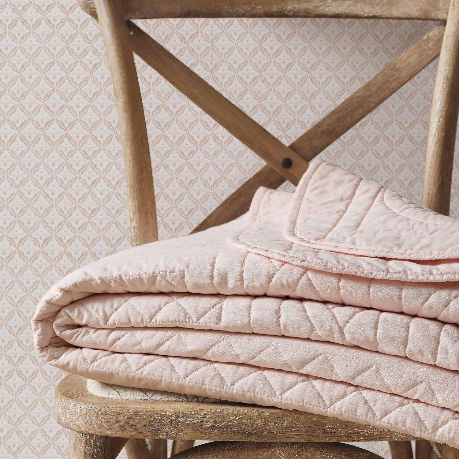 image:imageMartha Stewart Queen Size Quilt Set Soft amp Smooth Sateen Bedding with a Light and Breathable Feel 3 Piece Bed Set with Matching Pillowcases Fern Embroidery GreyVintage Scallop Pink