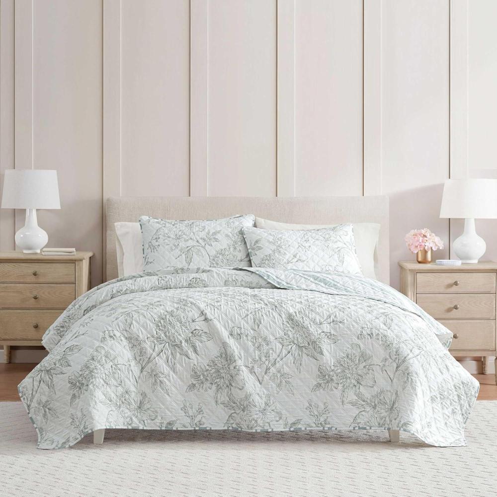 image:imageMartha Stewart Queen Size Quilt Set Soft amp Smooth Sateen Bedding with a Light and Breathable Feel 3 Piece Bed Set with Matching Pillowcases Fern Embroidery GreyVine Flora Green