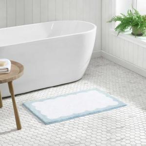 Martha Stewart – Bath Rug, Plush 100% Yarn-Dye Knit Rug, Soft Cushioned Feel Bathroom Rug with Skid-Resistant Latex Rubber Backing (Skylands Border Linen/White, 60″ x 22″)(Bedford Scallop White/Blue Bell)
